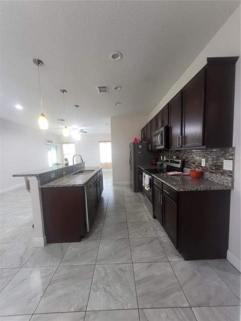 586 Geraldine Drive, Deltona FL - photo 7 of 20