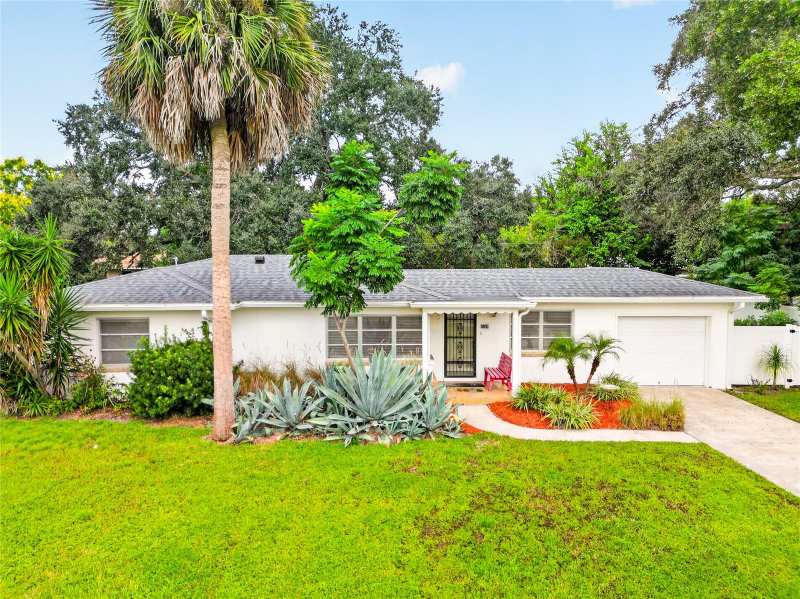 2 bedroom Single Family Residence at 2329 Southland Road, Sylvan Shores, Mount Dora — photo 1