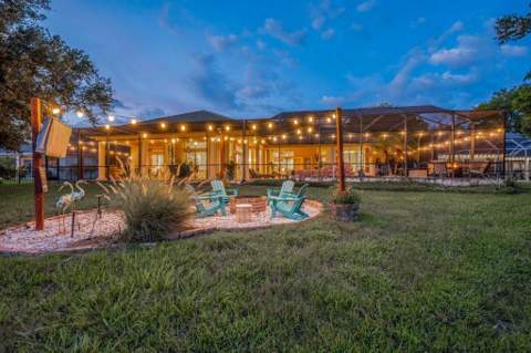 6217 Kingbird Manor Drive, Lithia FL - photo 6 of 6
