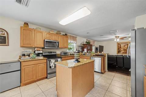 15110 Heronglen Drive, Lithia FL - photo 12 of 30