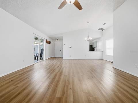 4952 Heron Run Circle, Leesburg FL - photo 16 of 58
