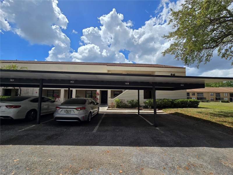 2 bedroom Condominium at 7838 Niagara Avenue #305, River Oaks Condo III, Tampa — photo 4