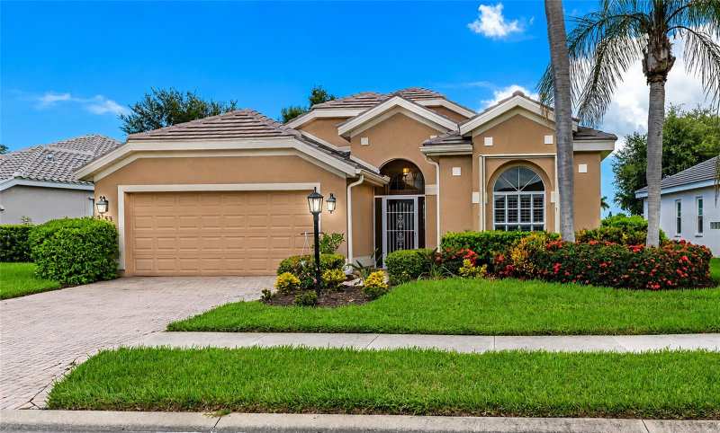 3 bedroom Single Family Residence at 5133 Flagstone Drive, The Hamptons, Sarasota — photo 1