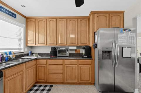 4165 Rolling Springs Drive, Tampa FL - photo 6 of 6