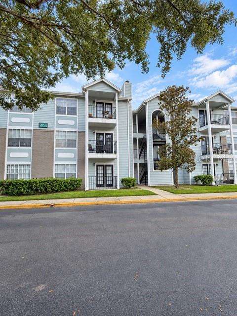 2550 N Alafaya Trail #6305, home for sale in Orlando 32826