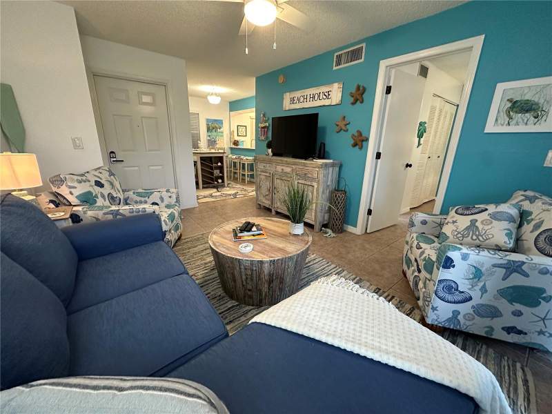1 bedroom Condominium at 6825 Stones Throw Circle #1107, Stones Throw Condo, St Petersburg — photo 5