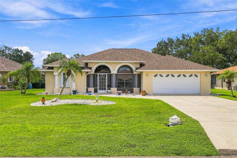 3 bedroom Single Family Residence at 25343 Narwhal Lane, Punta Gorda Isles Sec 23, Punta Gorda — photo 1