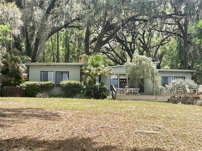 2 bedroom Single Family Residence at 1800 SW 35th Place, Gainesville, Gainesville — photo 3