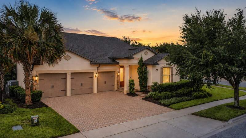5 bedroom Single Family Residence at 7052 ENCHANTED LAKE DRIVE, LAKEVIEW POINTE AT HORIZON WEST, WINTER GARDEN — photo 2