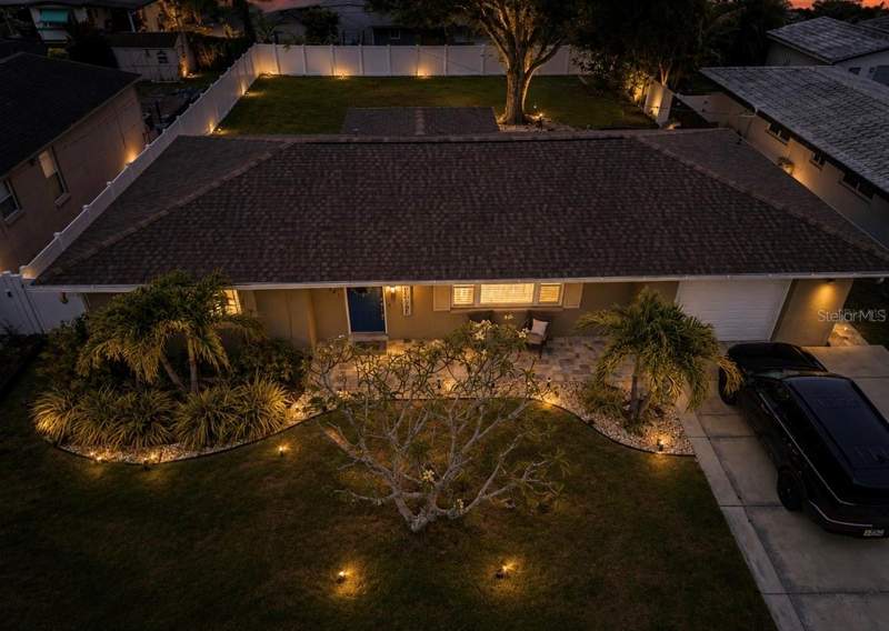 2 bedroom Single Family Residence at 10541 86th Avenue, Anglers Acres, Seminole — photo 2