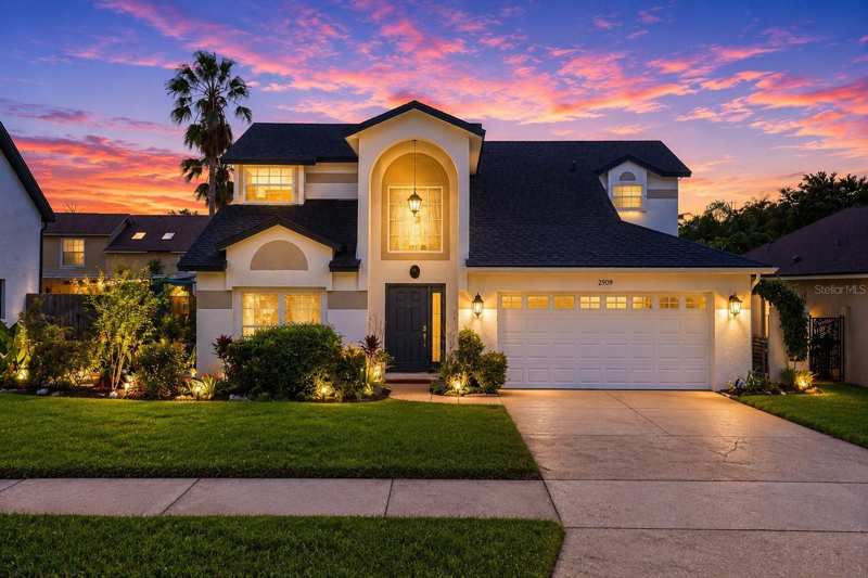 3 bedroom Single Family Residence at 2909 Somersworth Court, Pembrooke, Orlando — photo 1