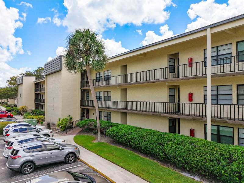 2 bedroom Condominium at 14130 Rosemary Lane #3215, Lakeview Of Largo, Largo — photo 1