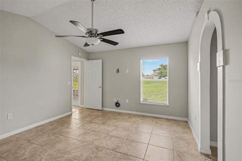 821 Jarnac Drive, Kissimmee FL - photo 12 of 22