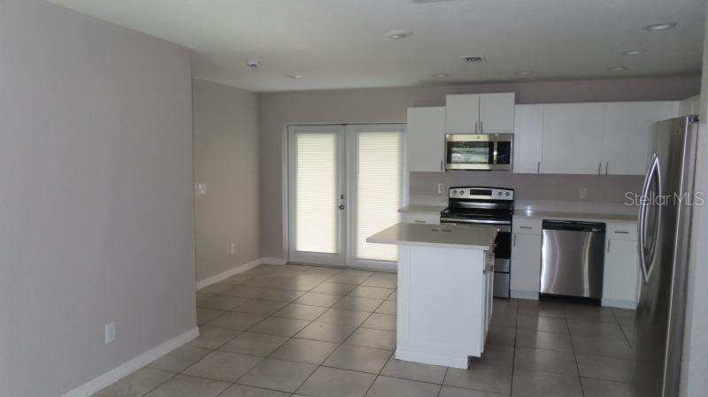 4 bedroom Single Family Residence at 32730 Blossom Lane, Shademoor Acres First Add, Leesburg — photo 3