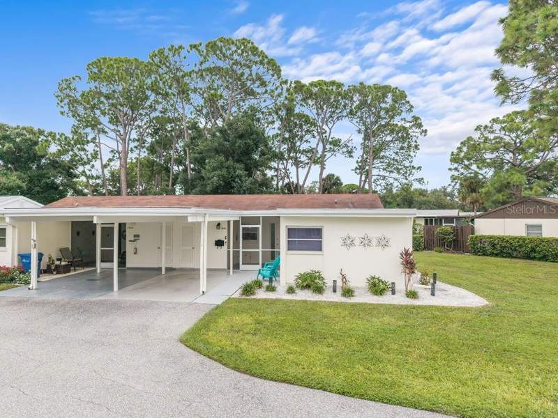 2 bedroom Villa at 3524 Green View Court #49, Village In The Pines 1, Sarasota — photo 2