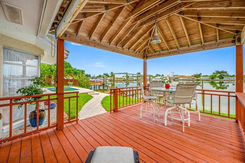 3 bedroom Single Family Residence at 530 79th Street, South Cswy Isle 4th Add, St Petersburg — photo 3