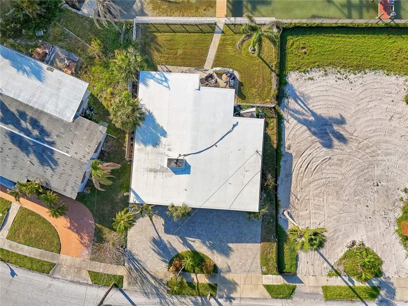 2 bedroom Single Family Residence at 15305 HARBOR DRIVE, LONE PALM BEACH 5TH ADD, MADEIRA BEACH — photo 5