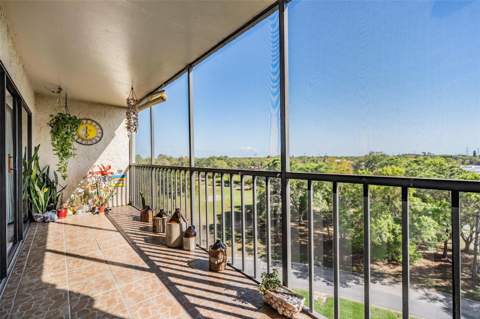 2900 Cove Cay Drive #7B, Clearwater FL - photo 15 of 37