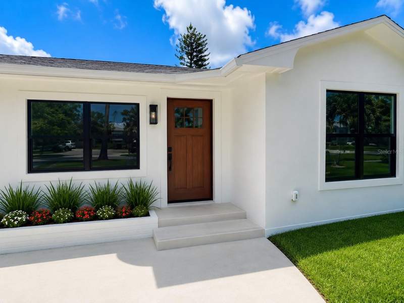 4 bedroom Single Family Residence at 3219 E Debazan Avenue, Don Ce-Sar Place, St Pete Beach — photo 4