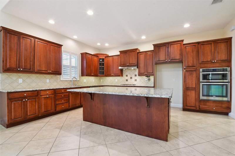 4 bedroom Single Family Residence at 18229 BELLEZZA DRIVE, FONTANA ESTATES, ORLANDO — photo 3