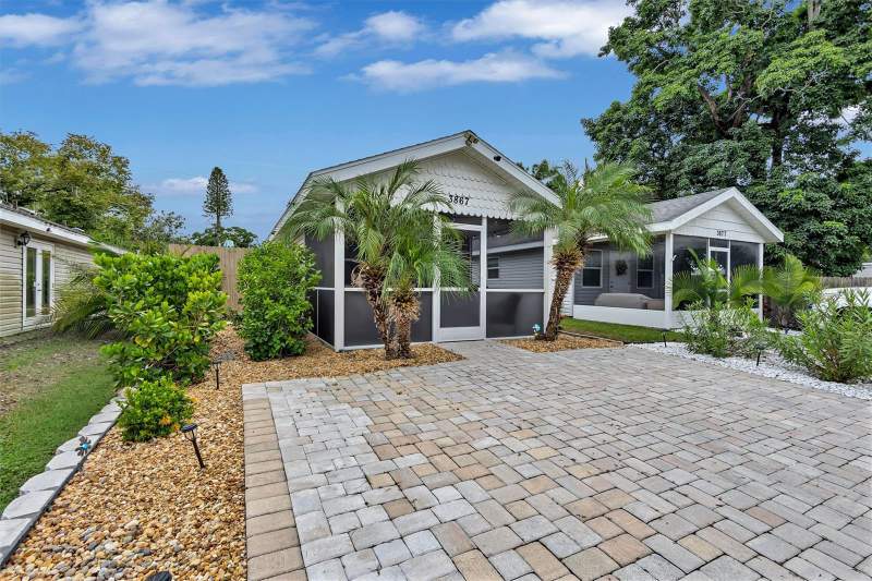 2 bedroom Single Family Residence at 3867 Almond Avenue, Beverly Terrace, Sarasota — photo 4