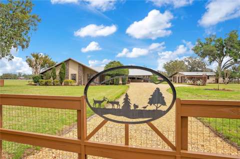 1401 Buell Court, home for sale in Plant City 33567