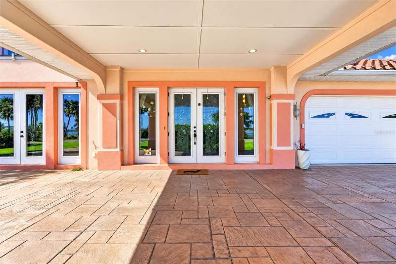 4 bedroom Single Family Residence at 912 Riverside Drive, Mason & Carswells Holly Hil, Holly Hill — photo 5