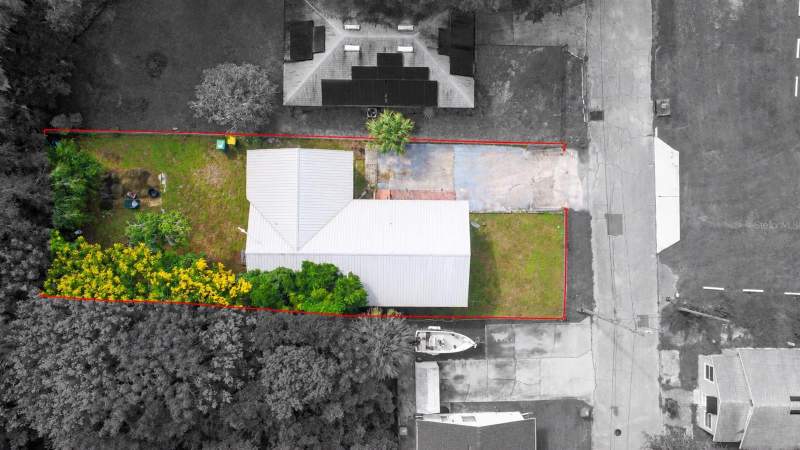 3 bedroom Single Family Residence at 311 S Thompson Avenue, Bond Lumber Co Blk 15, Deland — photo 2