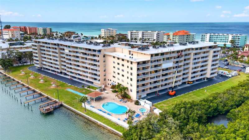 1 bedroom Condominium at 19451 Gulf Boulevard #204, Bay Shores Yacht & Tennis Club, Indian Shores — photo 1