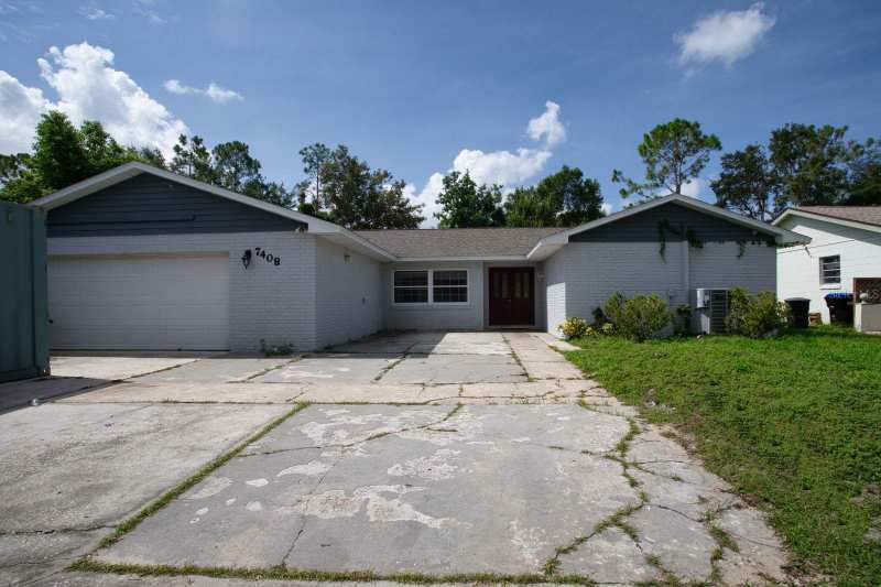 4 bedroom Single Family Residence at 7408 Navel Tree Court, Lake Sherwood Hills Grove Sec, Orlando — photo 1