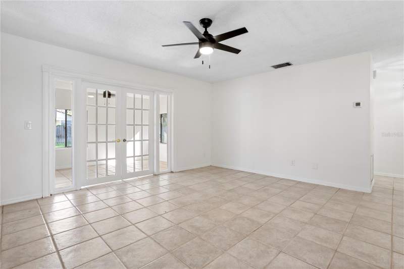 3 bedroom Single Family Residence at 847 CARLSON DRIVE, SUNSHINE GARDENS, ORLANDO — photo 3