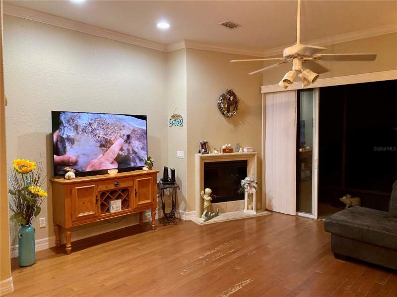 3 bedroom Townhouse at 1051 Green Gate Boulevard, Groveland Villas At Green Gate, Groveland — photo 2