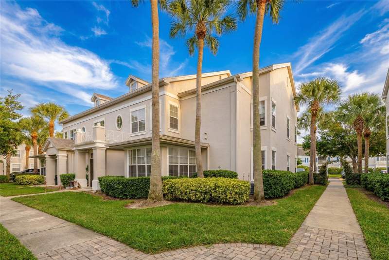 Manor Row/Park CentralCondos for Sale in Orlando, FL