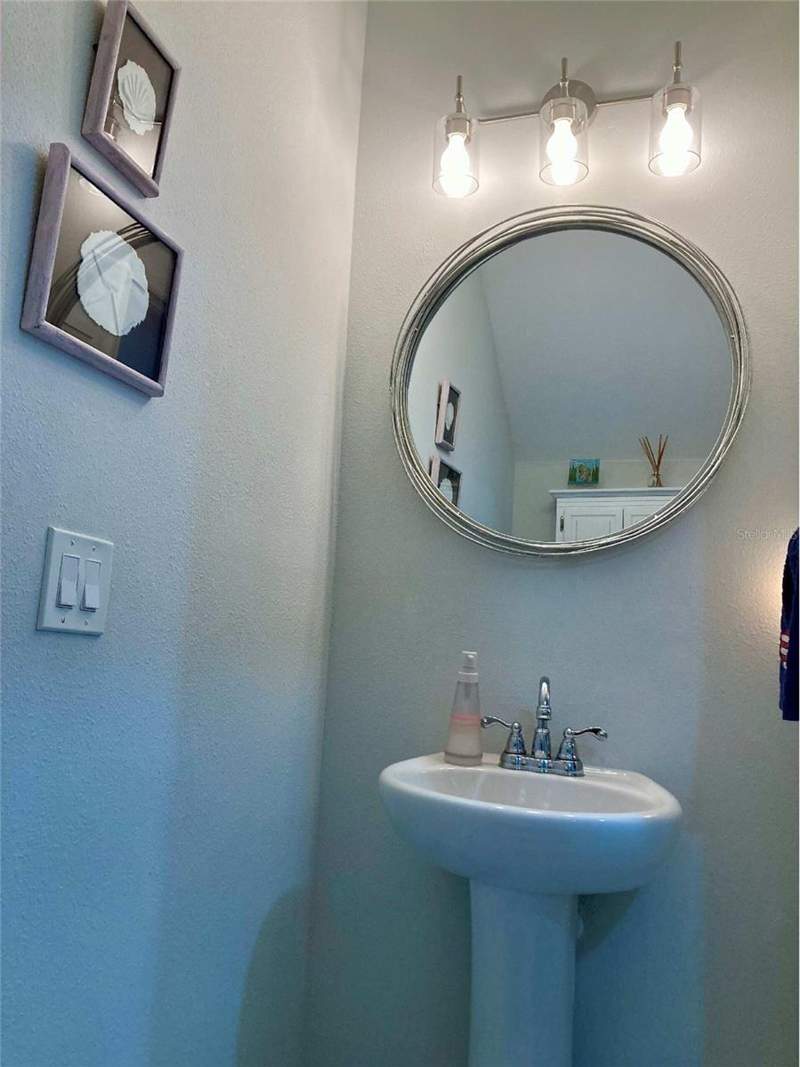 3 bedroom Townhouse at 10824 Quickwater Court, Calusa Crk, Riverview — photo 3
