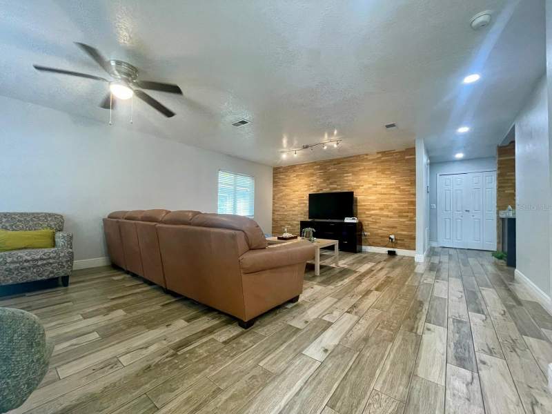 3 bedroom Single Family Residence at 1044 Nin Street, Summer Lakes, Orlando — photo 3