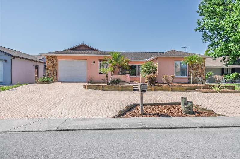 2 bedroom Single Family Residence at 7812 Turnbridge Drive, Regency Park, Port Richey — photo 1
