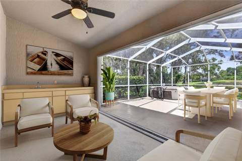 9387 French Quarters Circle, Weeki Wachee FL - photo 21 of 53