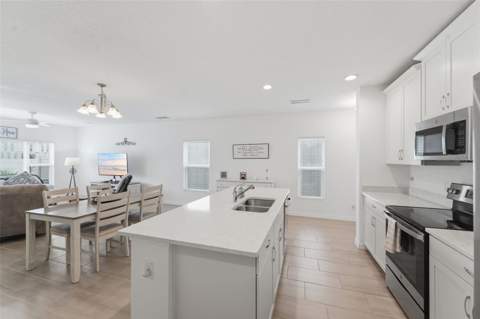 1255 Wispy Cypress Drive, Kissimmee FL - photo 7 of 39