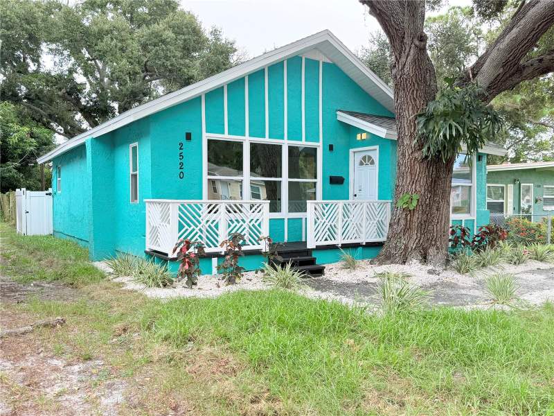3 bedroom Single Family Residence at 2520 10th Street, Laughners Lakeview Add, St Petersburg — photo 2