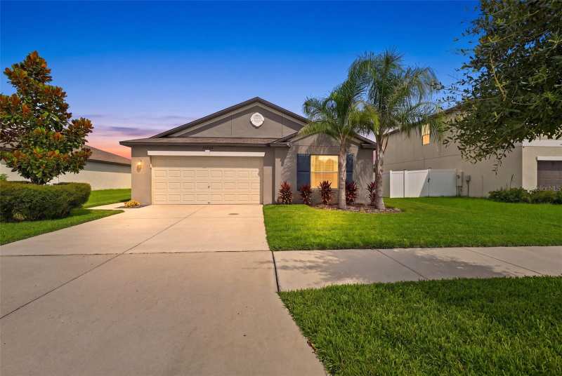 4 bedroom Single Family Residence at 39745 Harvest Creek Lane, Hidden River Ph 2, Zephyrhills — photo 1