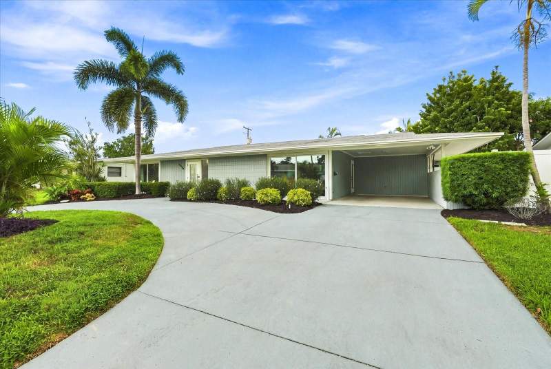 3 bedroom Single Family Residence at 5188 40th Street, Maximo Moorings, St Petersburg — photo 2