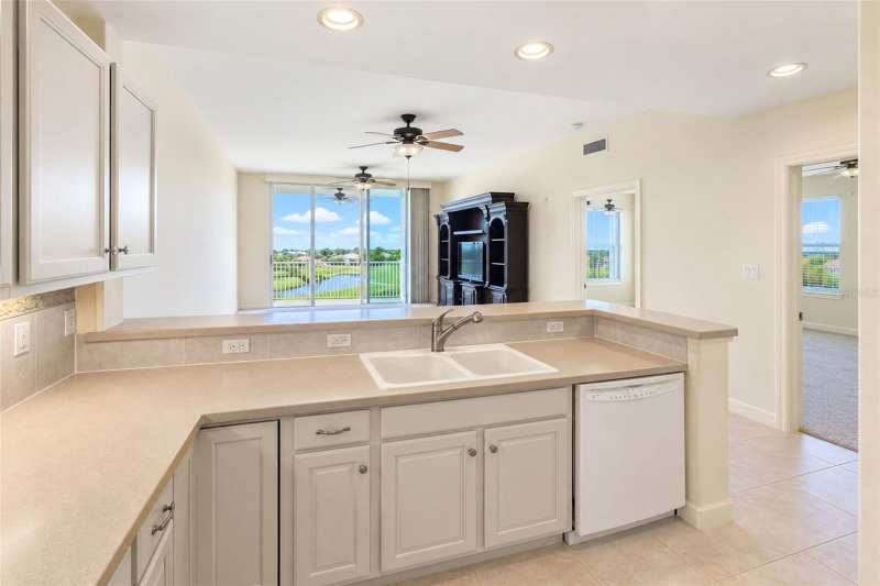 3 bedroom Condominium at 10055 Links Lane #406, Preserve At Windward Ph 1B, Rotonda West — photo 1