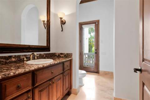 5211 W Neptune Way, Tampa FL - photo 12 of 72