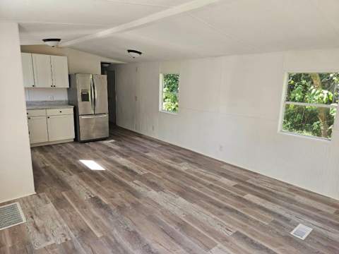2030 Smith Avenue, Mount Dora FL - photo 6 of 6