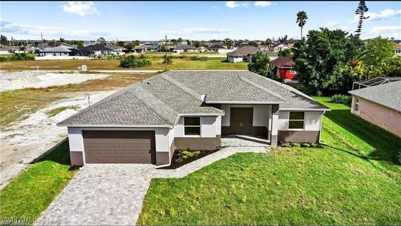 3 bedroom Single Family Residence at 925 NW 9th Avenue, Cape Coral, Cape Coral — photo 1