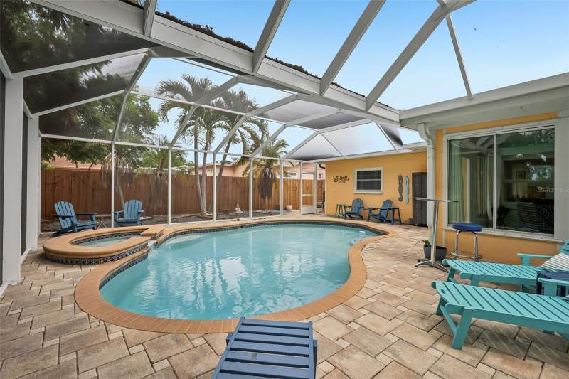 4 bedroom Single Family Residence at 13801 87th Avenue, Oakhurst Park, Seminole — photo 2