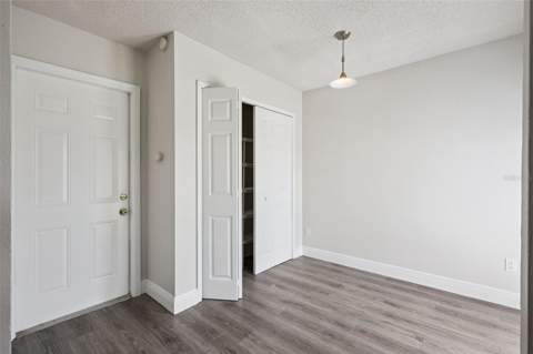 9816 Surrey Ridge Road, Orlando FL - photo 12 of 28
