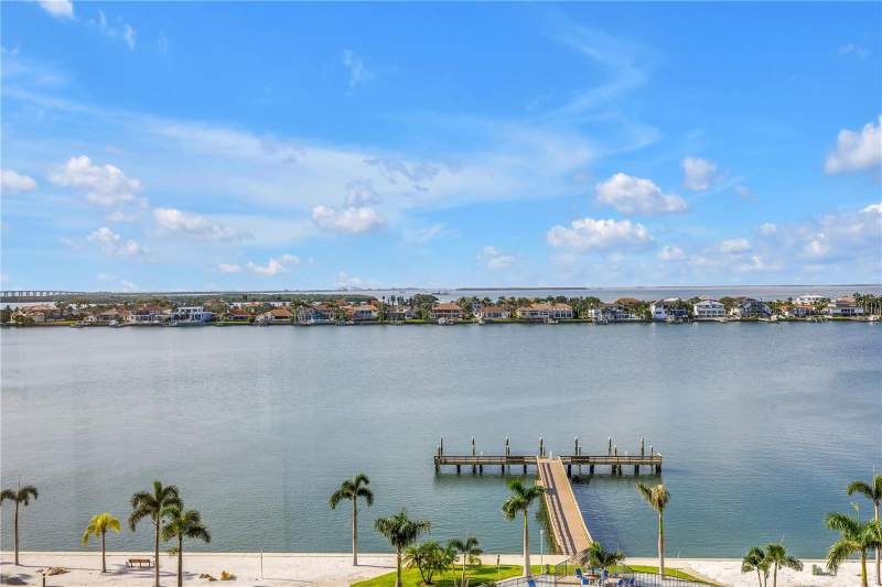 2 bedroom Condominium at 5108 BRITTANY DRIVE #908, BAYWAY ISLES POINT BRITTANY TWO, ST PETERSBURG — photo 2