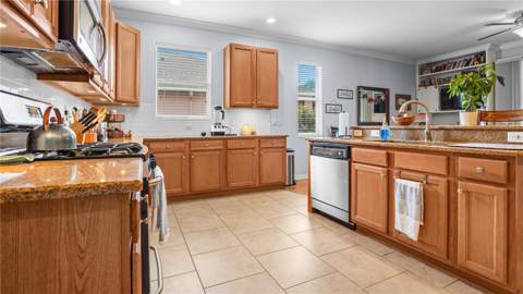 19420 Sunset Bay Drive, Land O Lakes FL - photo 10 of 55