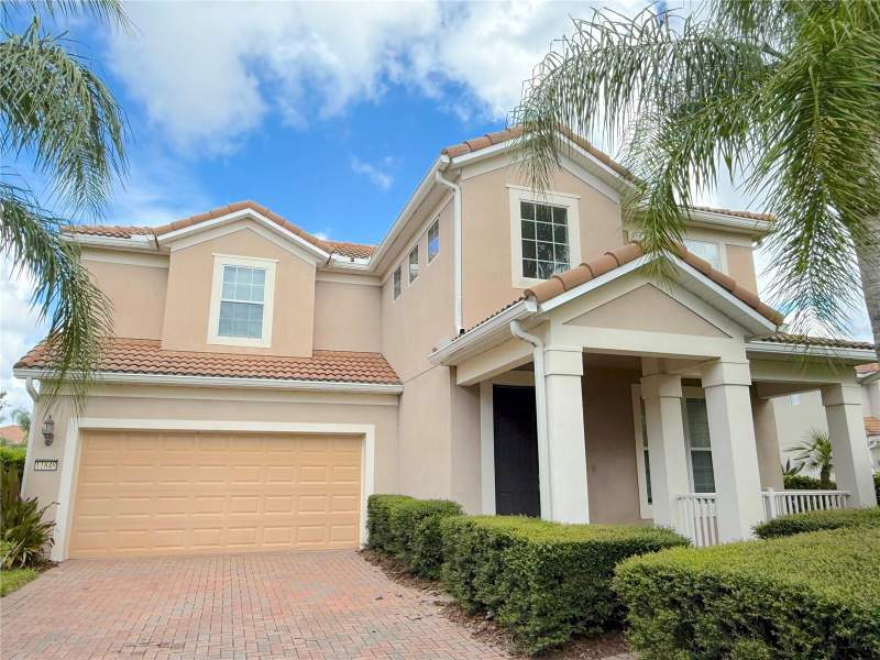 Villagewalk At Lake Nona
